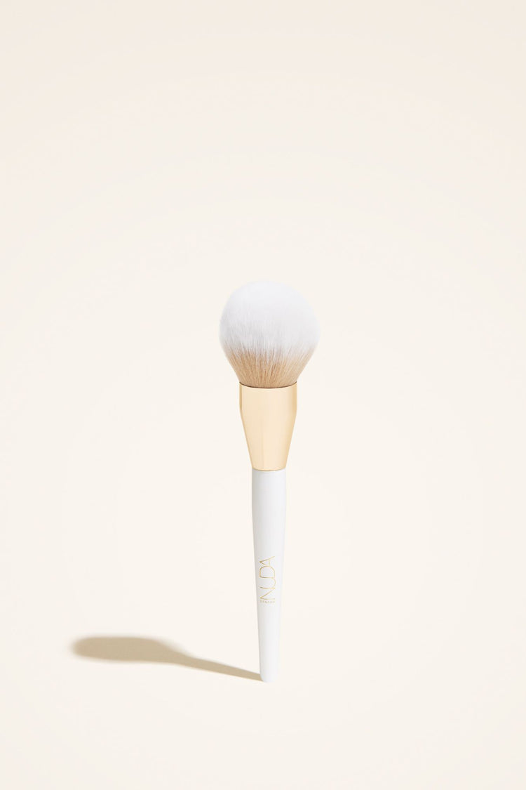 NUDA_Bronzing_Powder_Brush