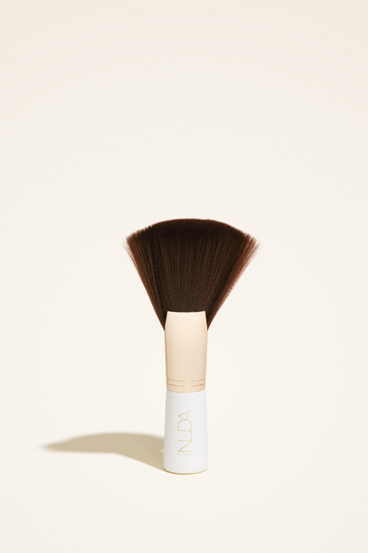 Nuda Fan Brush