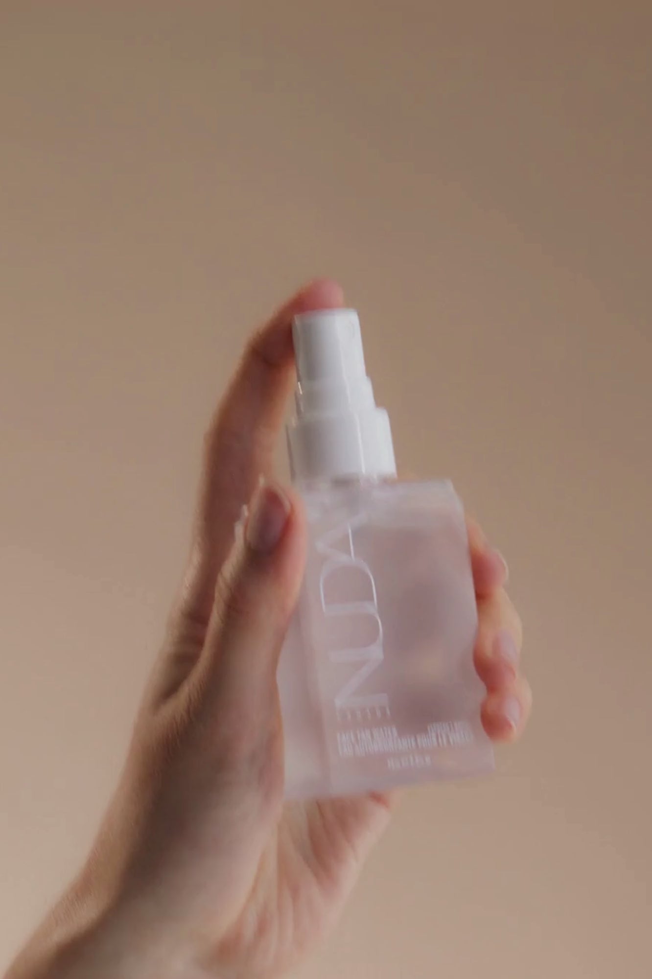 Nuda CloudMist Express Face Tan Water Video